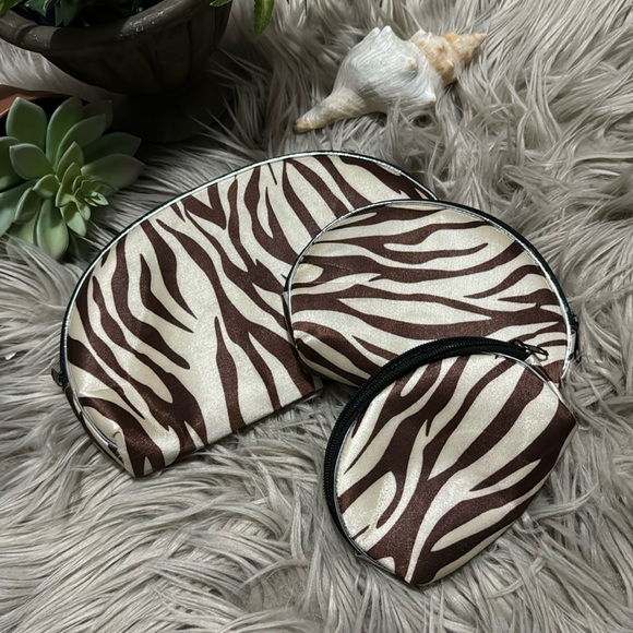NWOT Set of 3-Cosmetic Bag-Animal Print-Brown/Cream - Picture 2 of 11